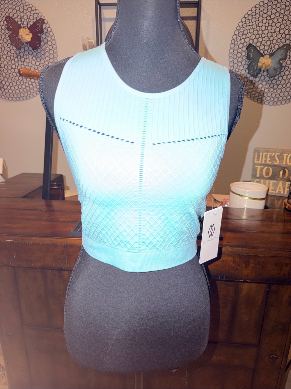 climawear aqua fitness crop tank